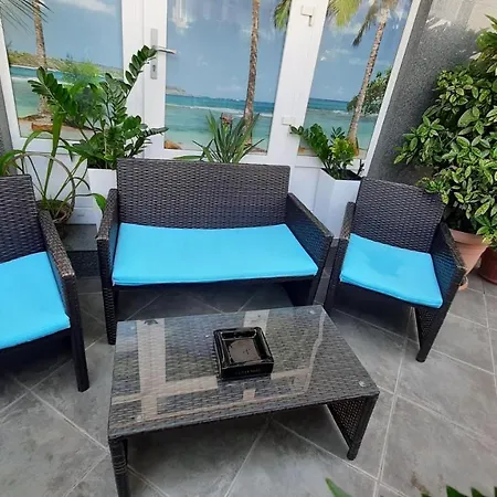 Laguna Maison d'hôtes 2*