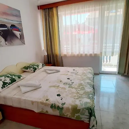 بيت ضيافة Laguna 2*