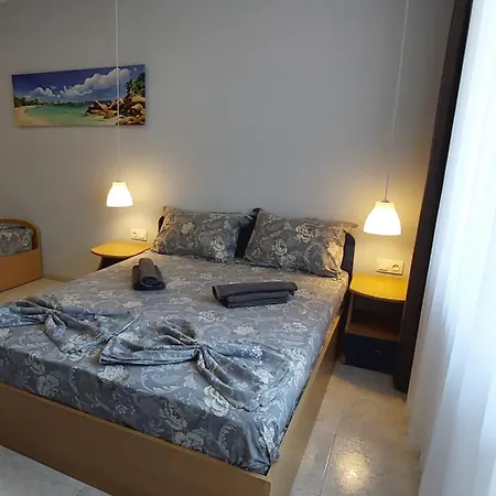 Laguna بيت ضيافة 2*