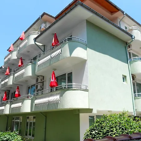 Laguna Maison d'hôtes 2*